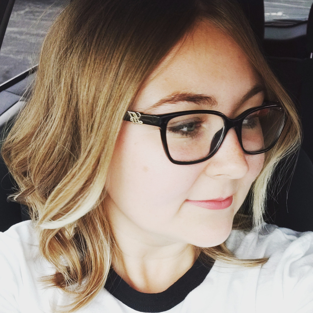 💖 Meet your Posher, Megan 💖